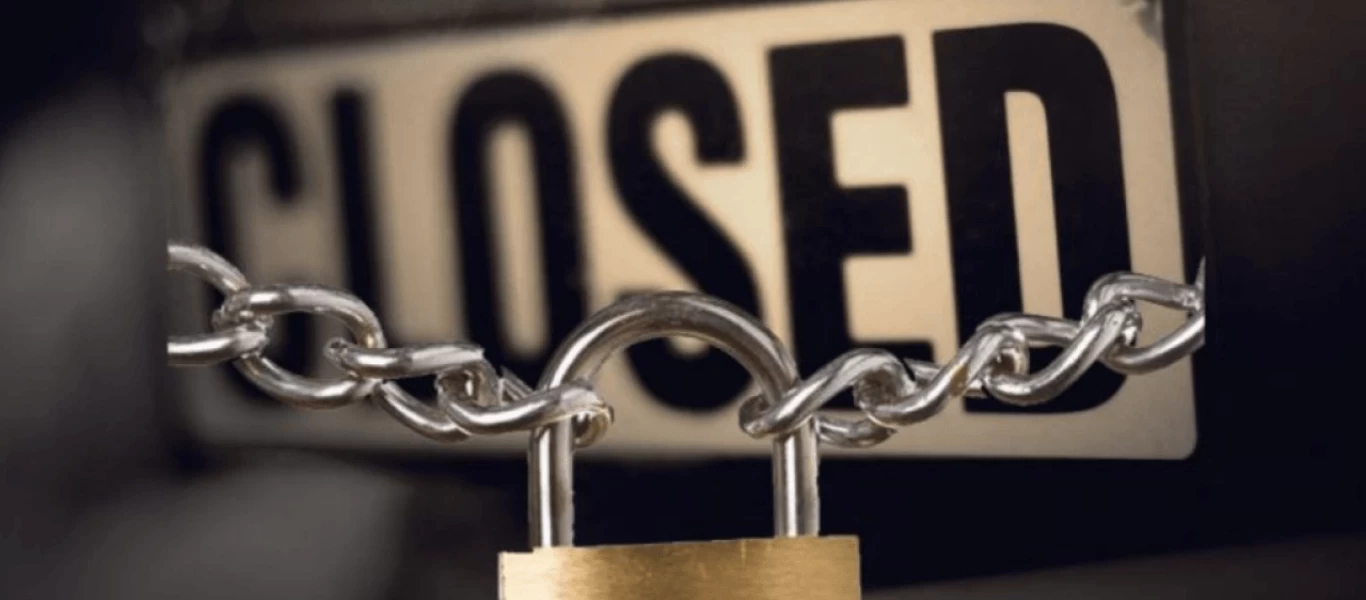 Χριστούγεννα με την εστίαση κλειστή: Αρνούνται να ανοίξουν τα μαγαζιά τους οι άνθρωποι του κλάδου